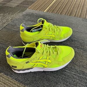 ASICS x Ubiq Gel Lyte V Hazard LIME H41GK-8686 Sz 8||I 53 Ronnie Fieg Kith 10.5